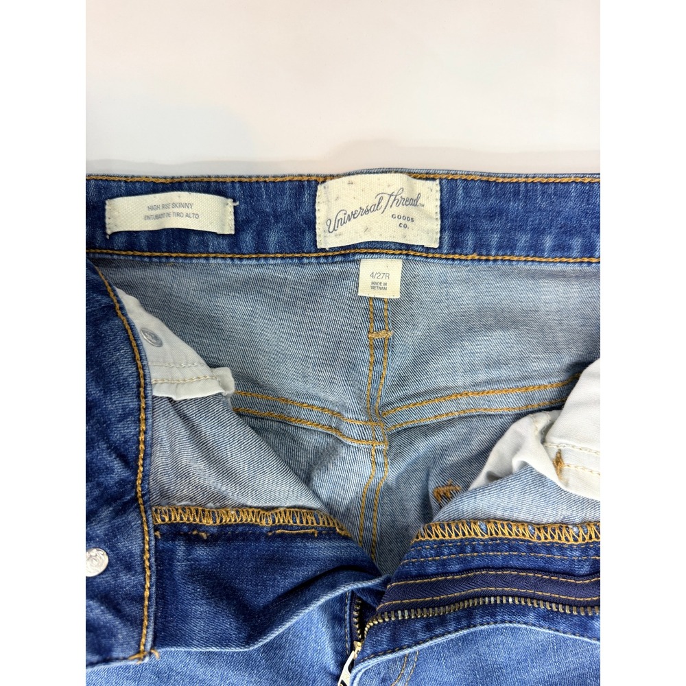 Universal Thread Womens High Rise Skinny Jeans Blue Distressed Size 4/27R - Picture 2 of 3